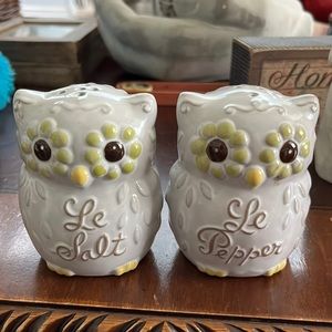 Vintage Owl Salt & Pepper Shakers